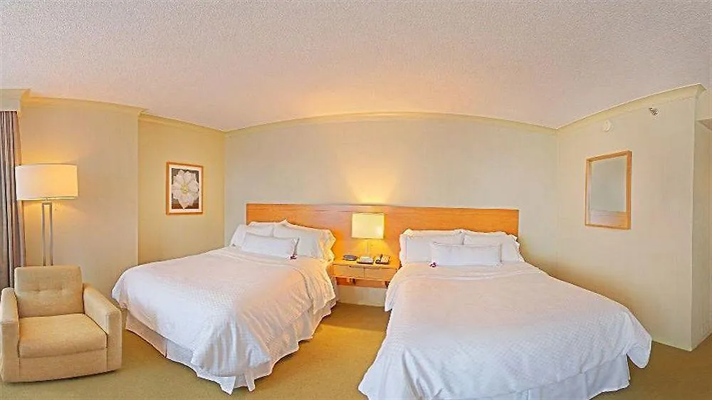 Pan Pacific Toronto Hotel