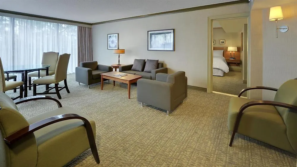 Pan Pacific Toronto Hotel