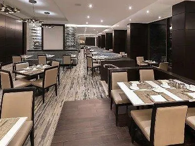 Pan Pacific Toronto Hotel