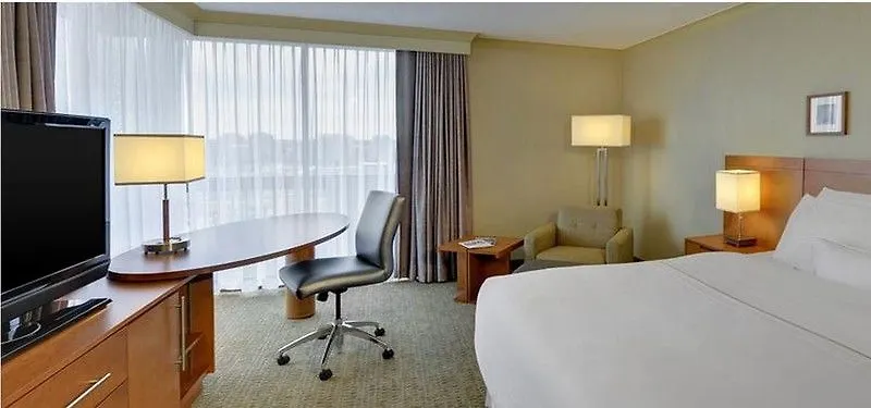 Pan Pacific Toronto Hotel 4*,  Canada