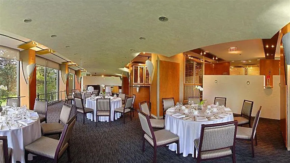 Pan Pacific Toronto Hotel