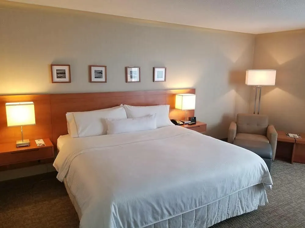Pan Pacific Toronto Hotel