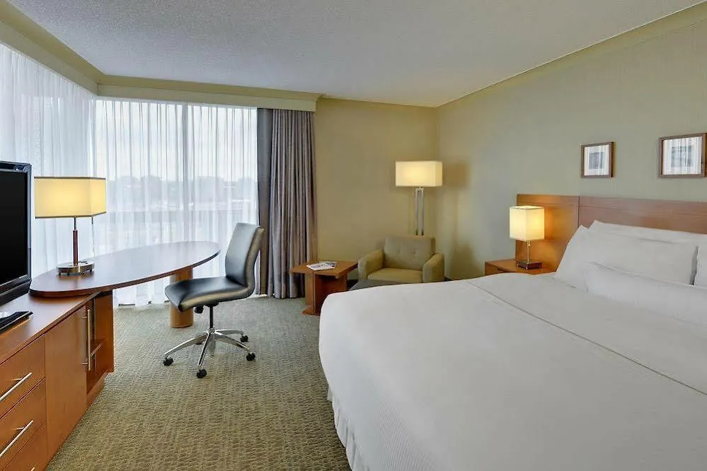 Pan Pacific Toronto Hotel