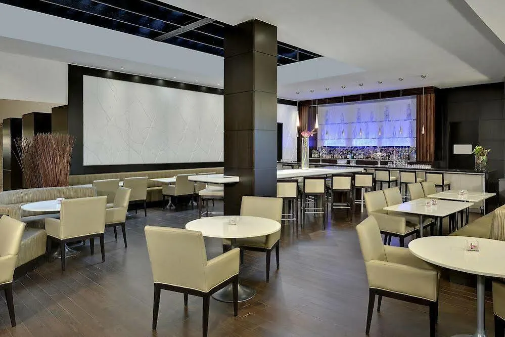 Pan Pacific Toronto Hotel