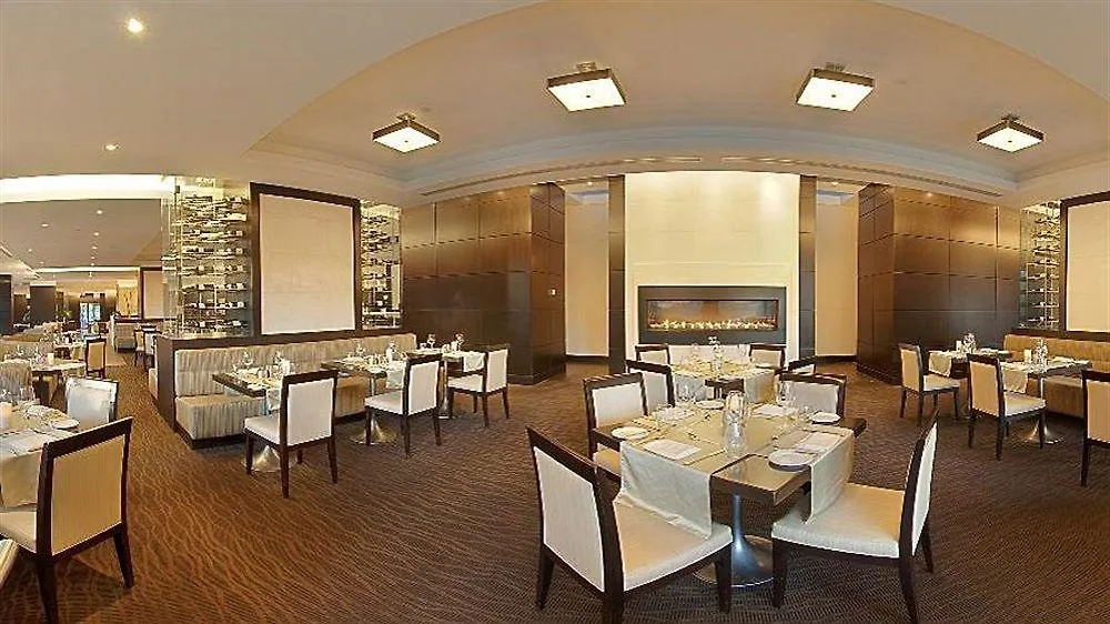 Pan Pacific Toronto Hotel